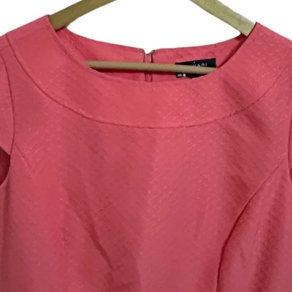 Tahari NEW Arthur S Levine Stella Coral Textured Cap Sleeve Sheath Dress Size 8 - Picture 9 of 12